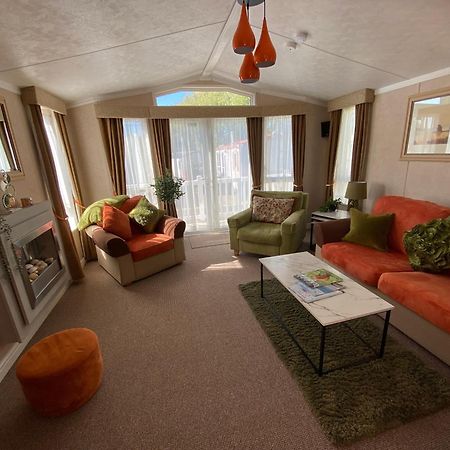 Red Squirrel Lodge Sandown Zewnętrze zdjęcie