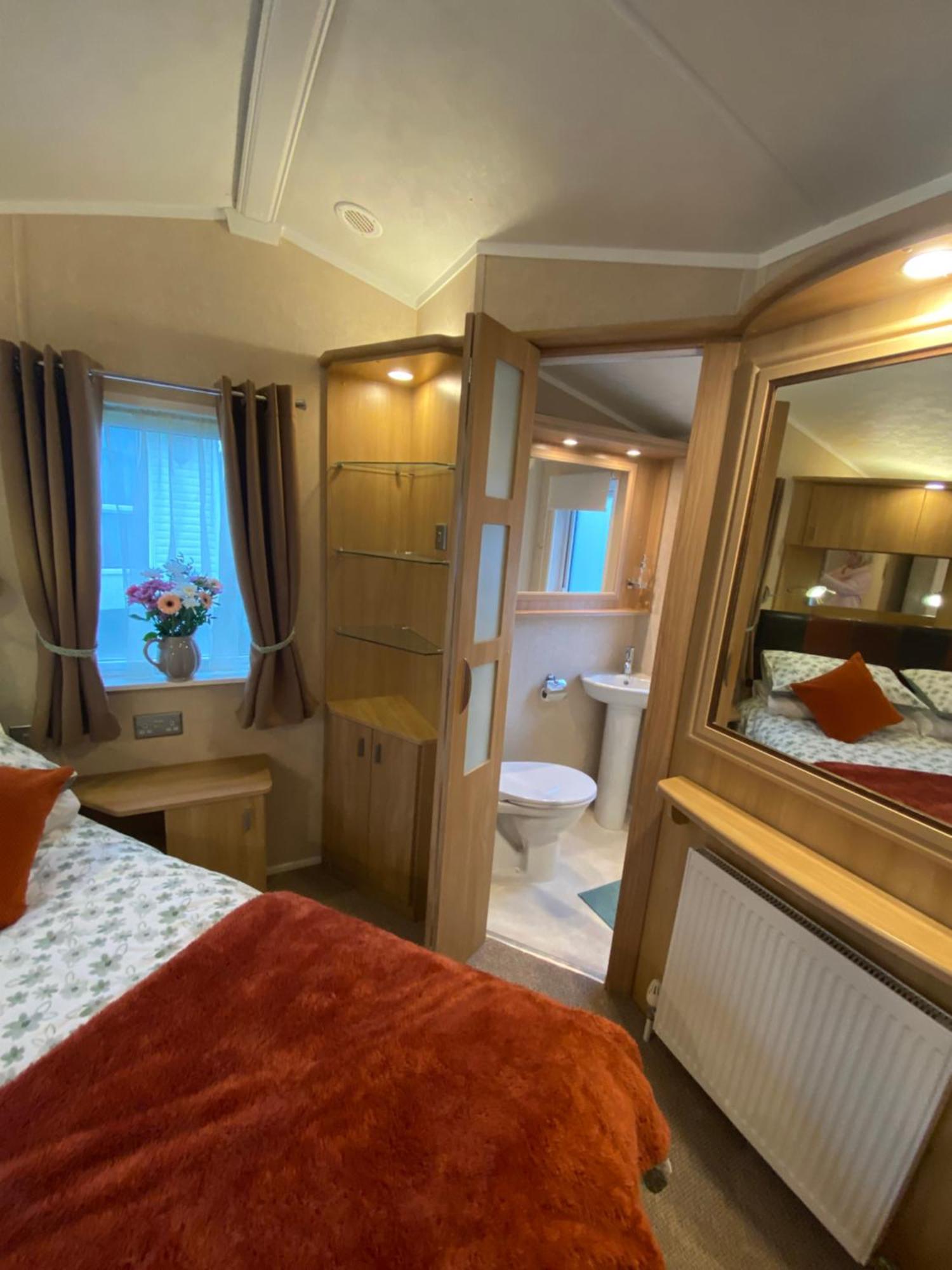 Red Squirrel Lodge Sandown Zewnętrze zdjęcie